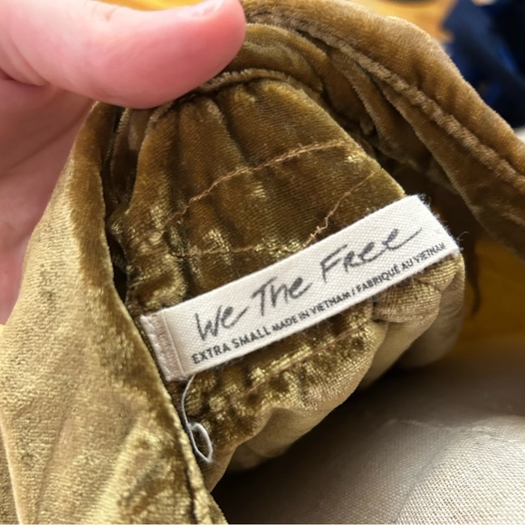 We The Free (Free People) Green Velvet Button Up - Picture 4 of 4